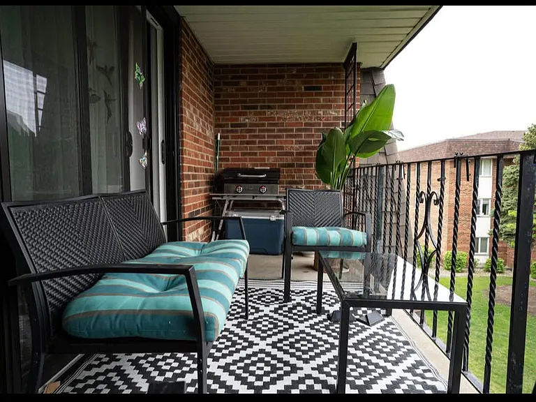 9146 W 140th St #3NW — Photo 14