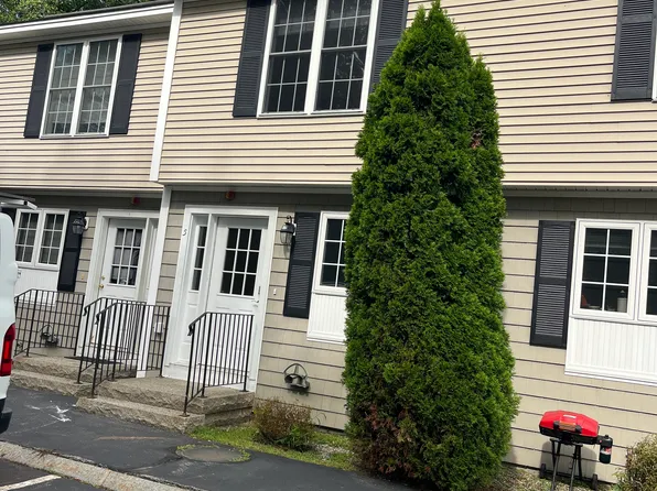 5 Station Dr #5, Dover, NH 03820