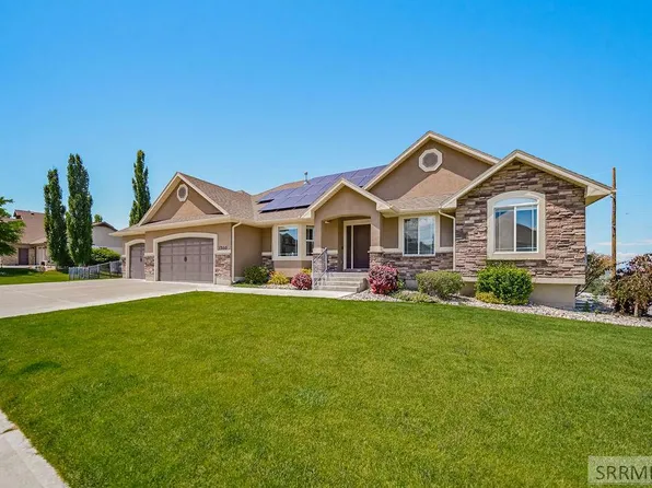 3700 S Founders Pointe Dr, Ammon, ID 83406