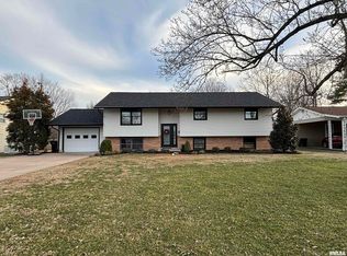 118 Carter Dr, Metropolis, IL 62960