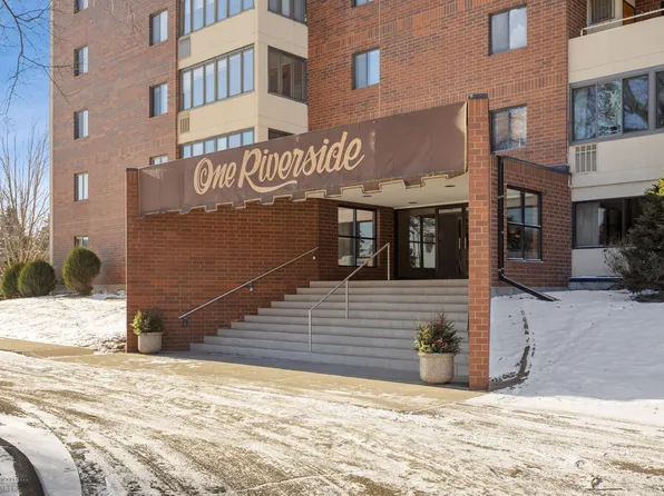 105 3rd St N APT 503, Moorhead, MN 56560
