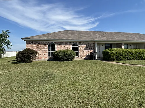 1107 N Nolan River Rd #A Photo 1
