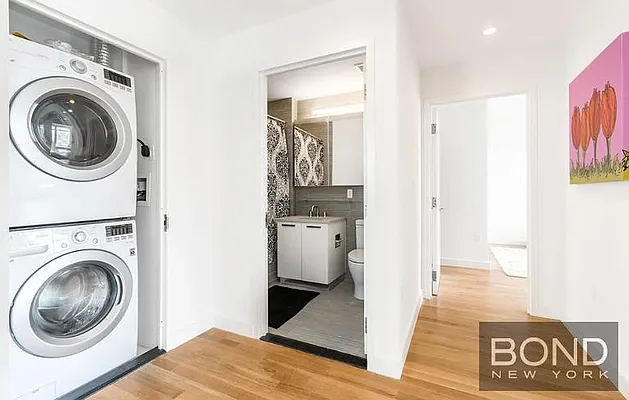 Rented by Bond New York | media 9