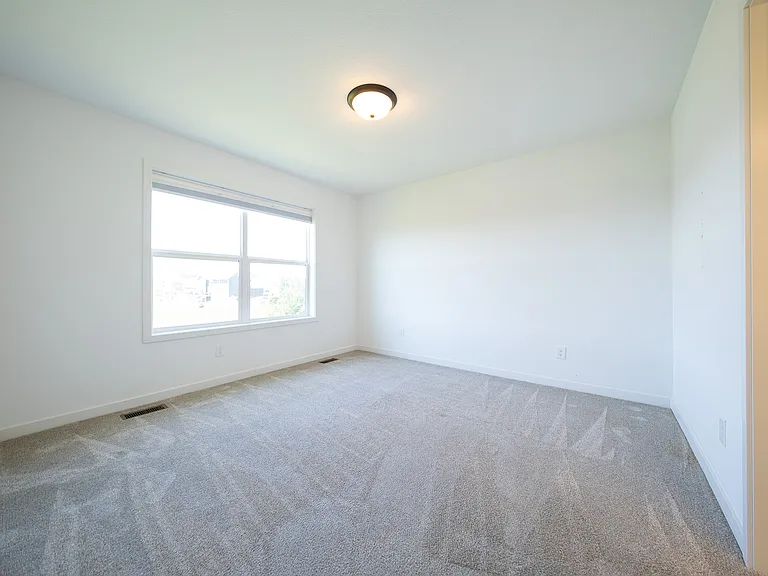 9526 63rd St S — Photo 31