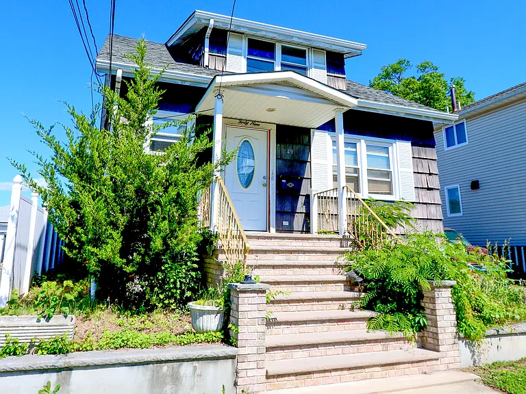 49 Jordan Ave #2 — Photo 1