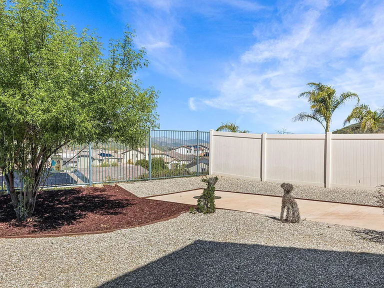35178 Fennel Ln — Photo 31