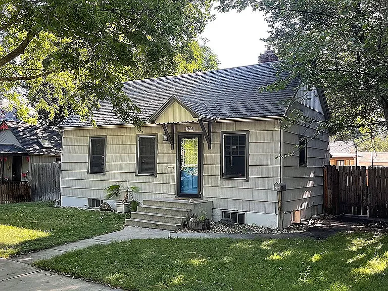 1606 N 19th St — Photo 1