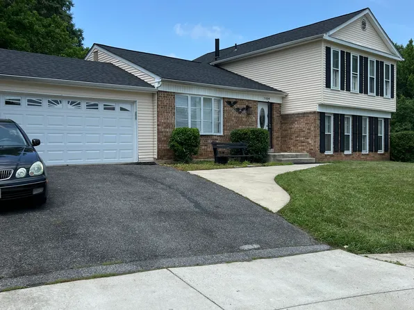 7004 Nightingale Pl, Lanham, MD 20706