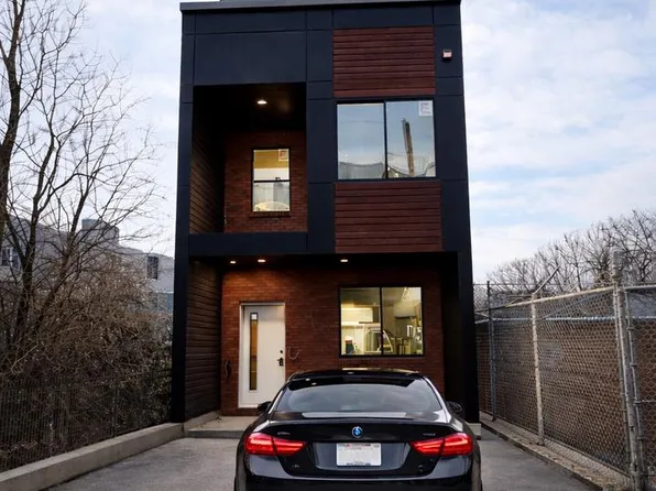 4748 Sheldon St, Philadelphia, PA 19127