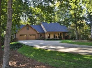 2340 Cross Creek Dr SW, Powder Springs, GA 30127