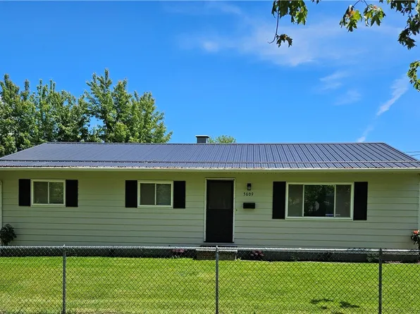 5609 Chagrin Dr, Mentor On The Lake, OH 44060