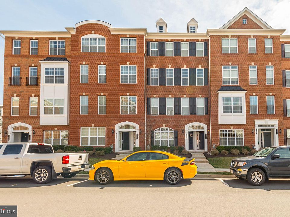 1st image of 23540 Belvoir Woods Ter