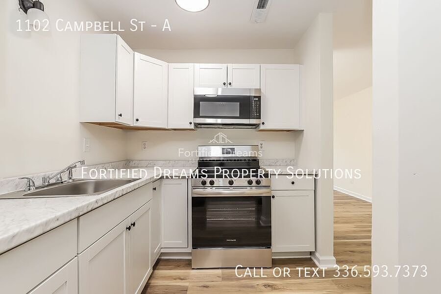 1st image of 1102 Campbell St #A