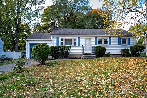 10 Kinsman Pl Photo 1