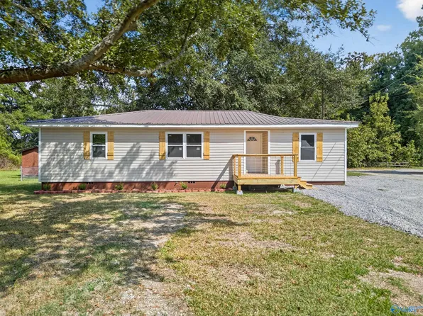 400 Lonesome Bend Rd, Gadsden, AL 35905