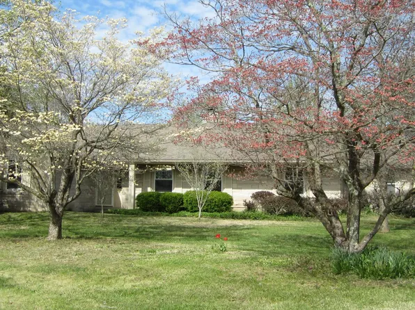 467 Boone Trail Rd, Danville, KY 40422