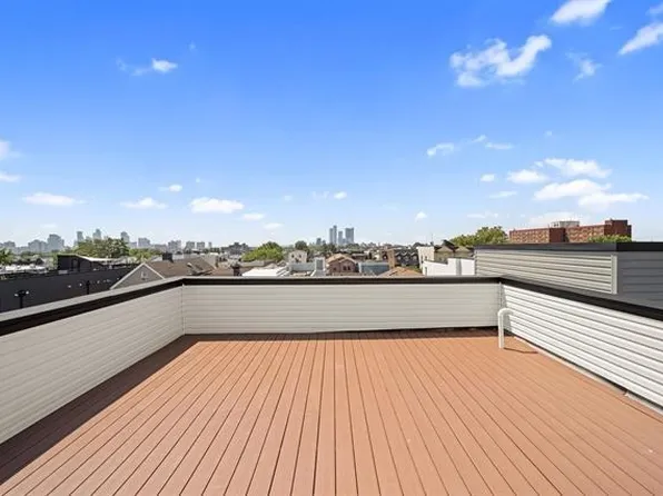 27 Graham Street image 23 of 26