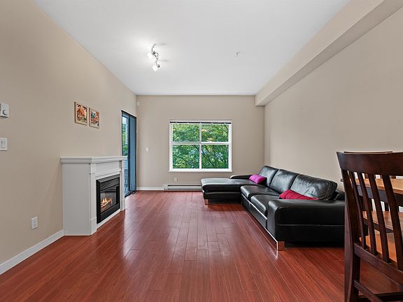 2nd image of 2488 Kelly Ave #204