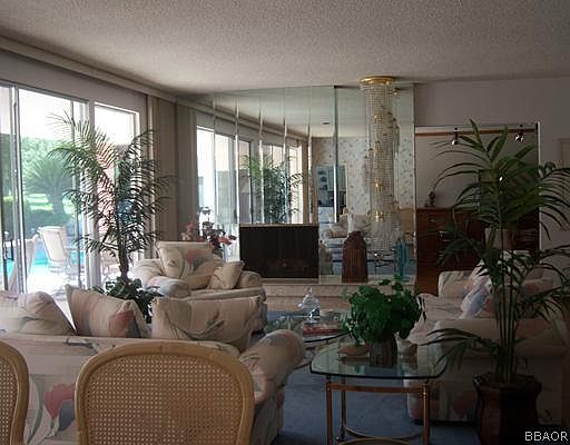 2nd image of 2472 Alhambra Dr