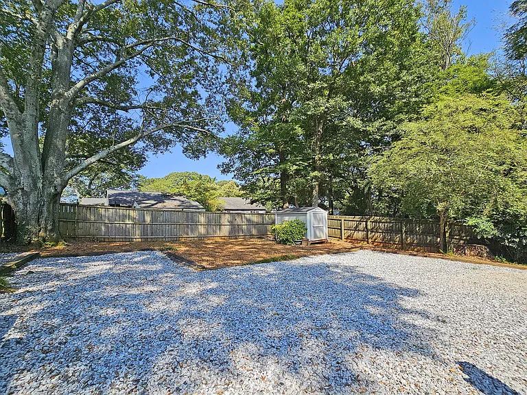 479 Stovall St SE — Photo 37
