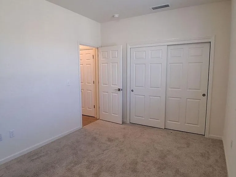 6609 E Carmen Ave — Photo 12