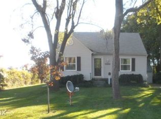 44894 Sterritt St, Sterling Heights, MI