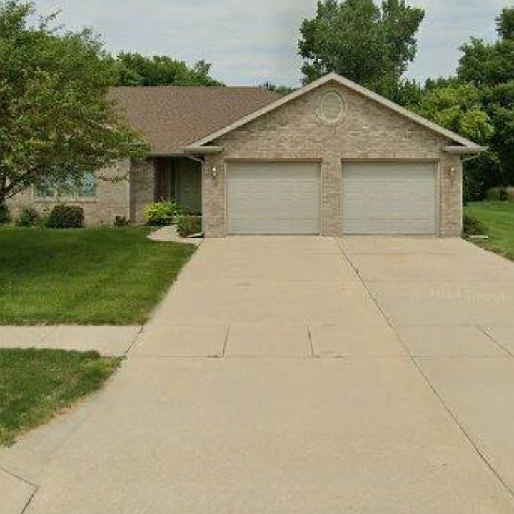 1st image of 1411 Andrews Dr