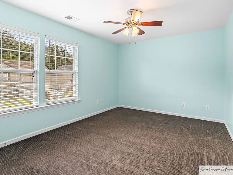1279 Green Turf Ln — Photo 31