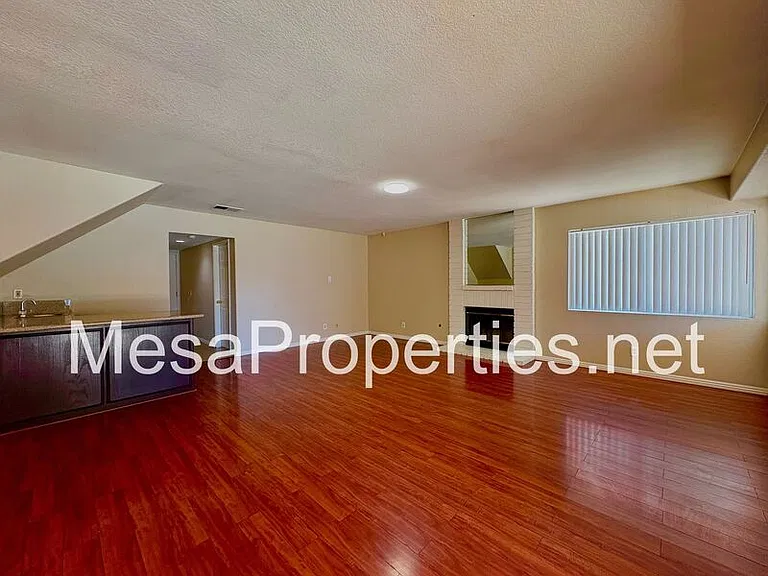 14383 La Crescenta Ave — Photo 13