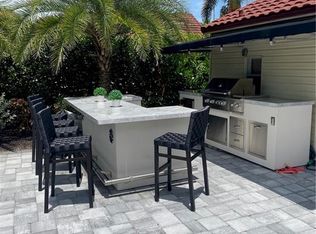 4702 Southern Breeze Dr, Naples, FL 34114