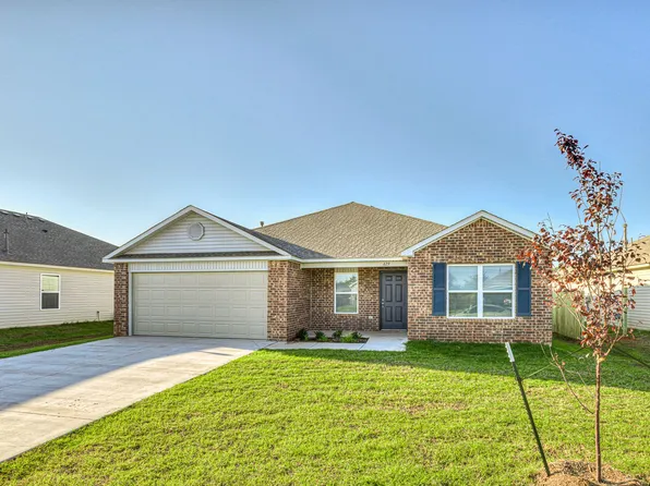 629 W Lola Dr, Mustang, OK 73064