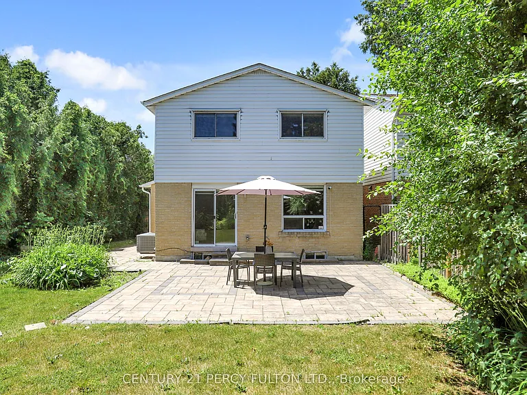 158 Holm Cres #BSMNT — Photo 12