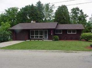 154 Hollister Ave, Dekalb, IL 60115