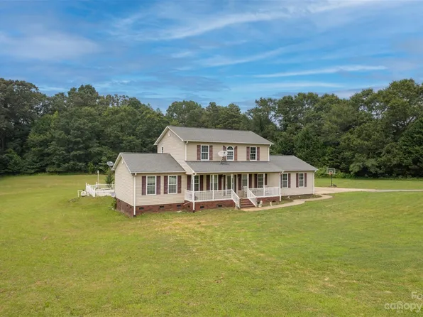 3011 Wood Rd #1, Lawndale, NC 28114