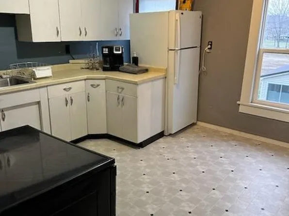 219 E Madison St Unit 2, Durand, WI 54736
