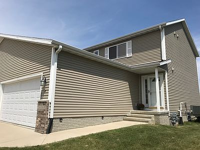 1st image of 1113 Amelia Dr #4