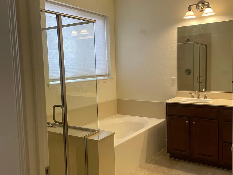 2619 Michelangelo Ct — Photo 17