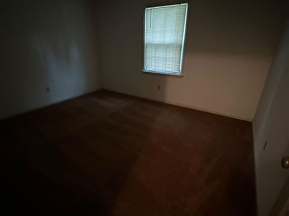 5th image of 104 Remington Dr