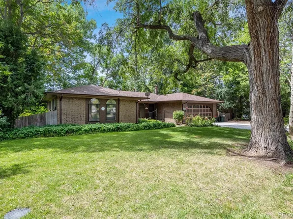 8350 W 18th Avenue, Lakewood, CO 80214