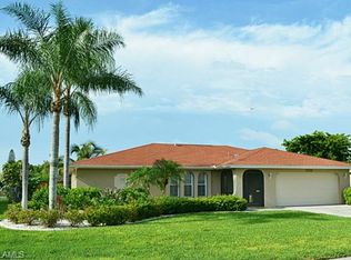 1122 SE 14th St, Cape Coral, FL 33990