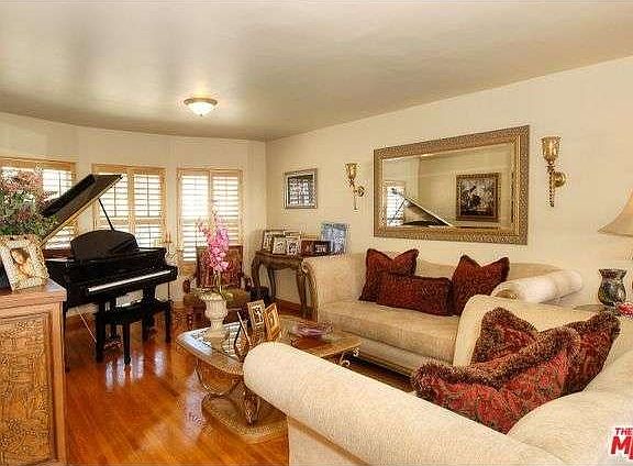 3rd image of 5526 Overdale Dr