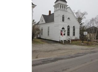 7 Church St, Deer Isle, ME 04627