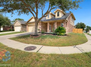 11606 Forest Wind Ln, Houston, TX 77066