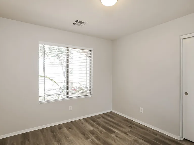 14411 N 149th Dr — Photo 13