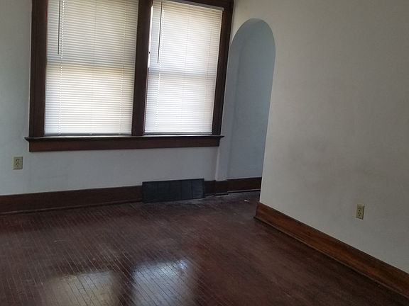 5th image of 2015 Bayer Ave Floor 1