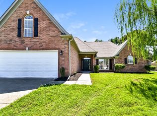 5673 Grove Ln, Horn Lake, MS 38637
