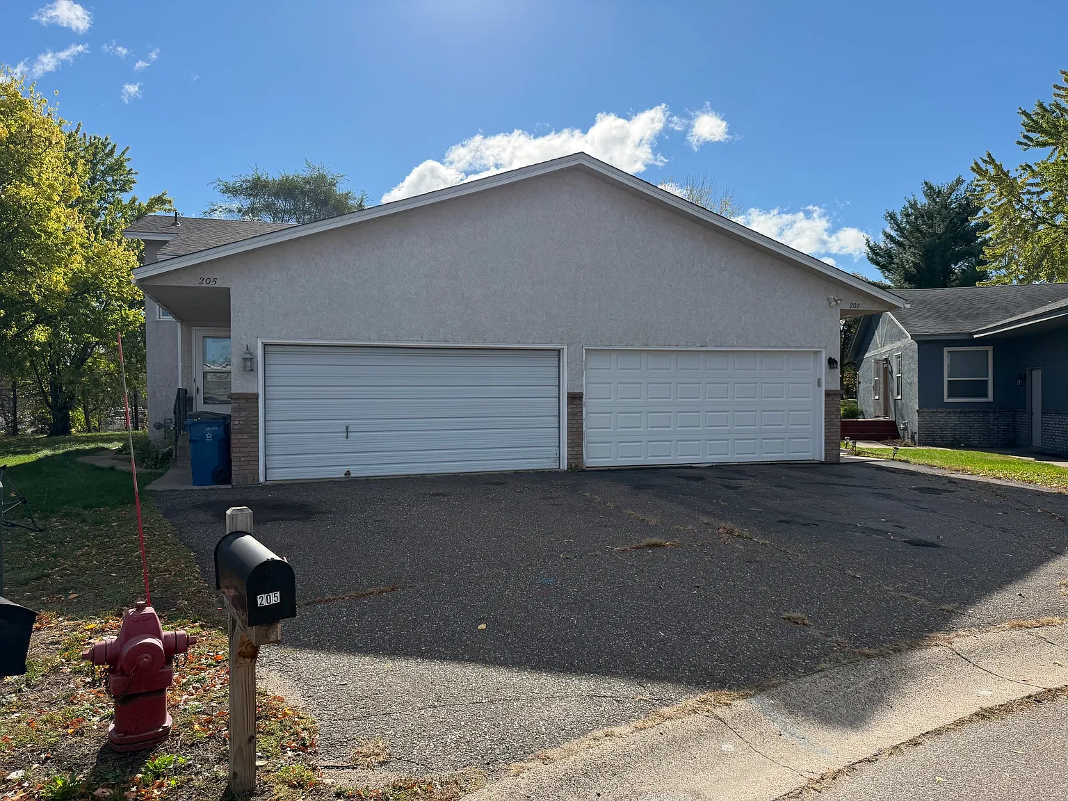 205 1st Street NW, Elk River - 1 — Photo 1