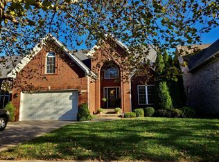 11019 Radleigh Ln, Louisville, KY 40291