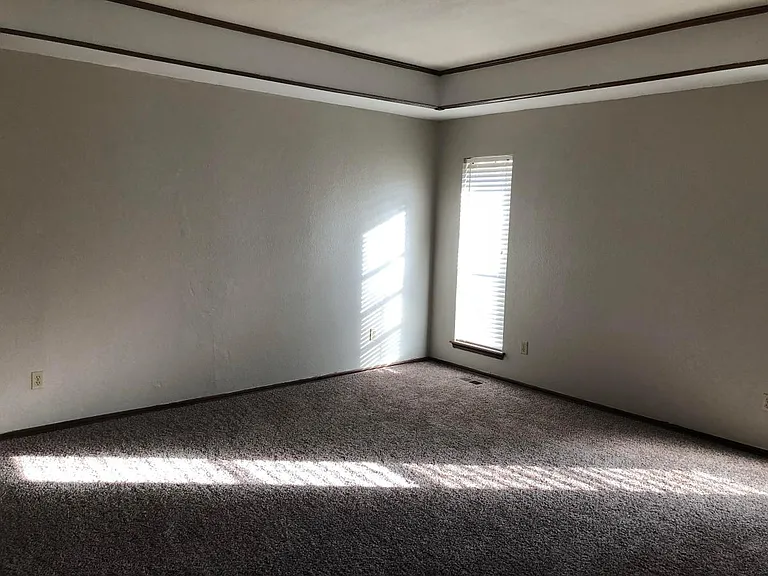 2824 Quail Holw — Photo 9