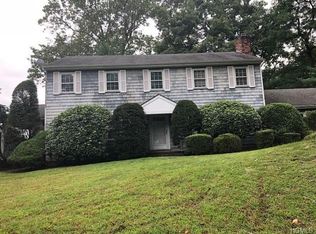 40 Pinehurst Dr, Purchase, NY 10577